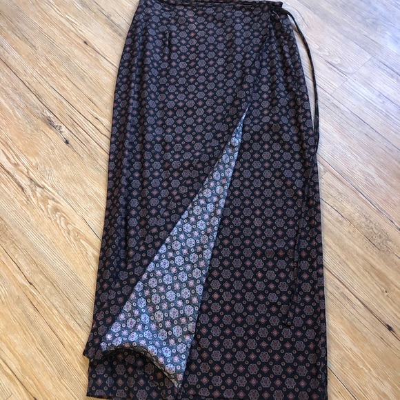 Vintage Long Wrap Skirt - Picture 12 of 14